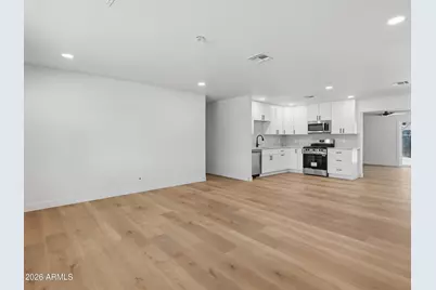 3327 W Charter Oak Road, Phoenix, AZ 85029 - Photo 4