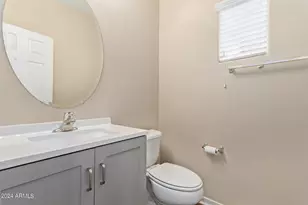 21244 N 36th Pl, Phoenix, AZ 85050 - Photo 20