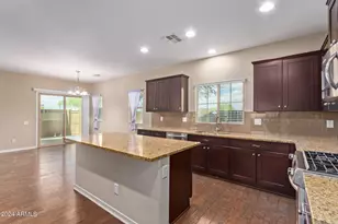 21244 N 36th Pl, Phoenix, AZ 85050 - Photo 8