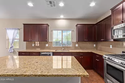 21244 N 36th Place, Phoenix, AZ 85050 - Photo 6