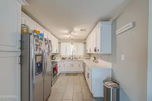 4215 W Hatcher Rd, Phoenix, AZ 85051 - Photo 26