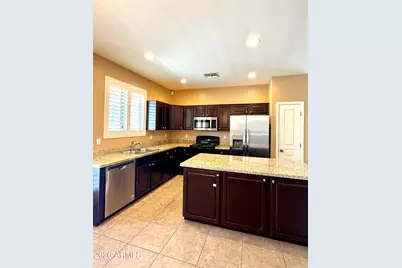 8821 S 40th Drive, Laveen, AZ 85339 - Photo 6