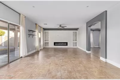8406 W Pioneer Street, Tolleson, AZ 85353 - Photo 8