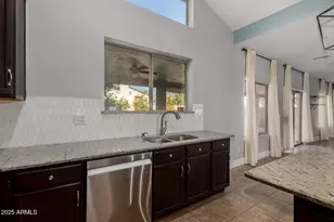 8406 W Pioneer St, Tolleson, AZ 85353 - Photo 14