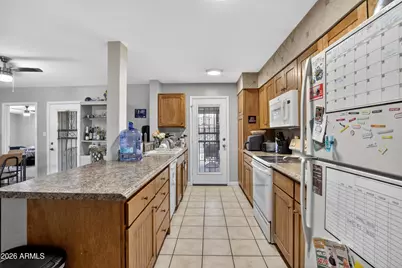 123 E Erie Drive, Tempe, AZ 85282 - Photo 6