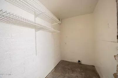 5214 N 42nd Parkway, Phoenix, AZ 85019 - Photo 16