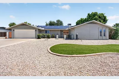 2052 E Elmwood Street, Mesa, AZ 85213 - Photo 1