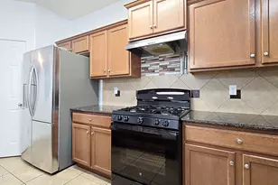 8012 S 70th Dr, Laveen, AZ 85339 - Photo 10