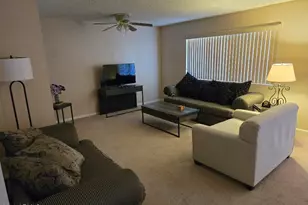 10007 W Clair Dr, Sun City, AZ 85351 - Photo 4