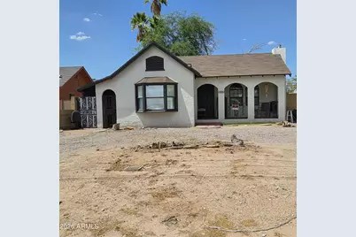 204 E 9th Street, Casa Grande, AZ 85122 - Photo 1