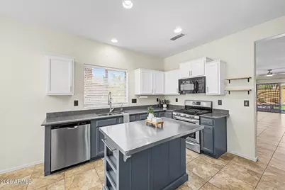 20568 N 261st Court, Buckeye, AZ 85396 - Photo 10