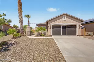 20568 N 261st Ct, Buckeye, AZ 85396 - Photo 2