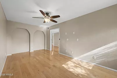 11615 N 40th Way, Phoenix, AZ 85028 - Photo 18