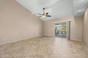 11615 N 40th Way, Phoenix, AZ 85028 - Photo 10