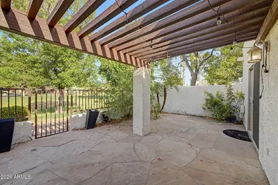 11615 N 40th Way, Phoenix, AZ 85028 - Photo 32