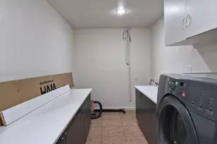 108 W Topeka Dr, Phoenix, AZ 85027 - Photo 16