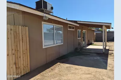 108 W Topeka Drive, Phoenix, AZ 85027 - Photo 14