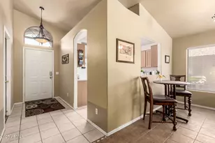 13421 W Ocotillo Ln, Surprise, AZ 85374 - Photo 8