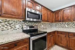 1059 S 226th Dr, Buckeye, AZ 85326 - Photo 18