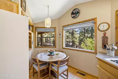 4875 Hidden Hollow Road, Flagstaff, AZ 86001 - Photo 12