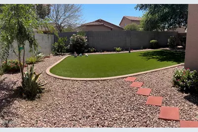 901 W Witt Avenue, San Tan Valley, AZ 85140 - Photo 12