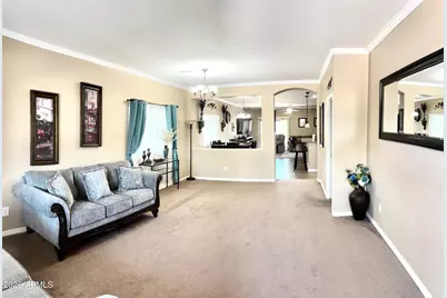 901 W Witt Avenue, San Tan Valley, AZ 85140 - Photo 2