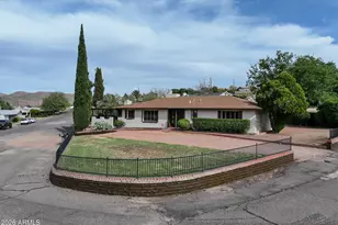 842 1st Ave, Miami, AZ 85539 - Photo 2
