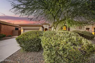 13388 W Chaparosa Way, Peoria, AZ 85383 - Photo 2