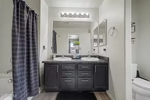 18561 W Legend Dr, Surprise, AZ 85374 - Photo 20