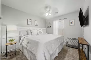 18561 W Legend Dr, Surprise, AZ 85374 - Photo 24