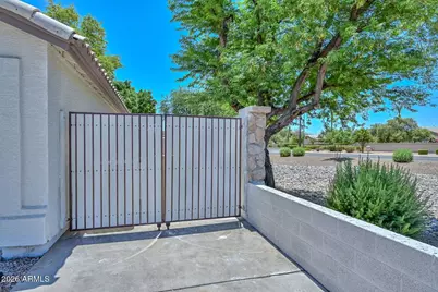 6277 W Blackhawk Drive, Glendale, AZ 85308 - Photo 36