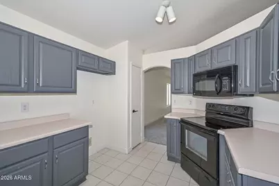 6277 W Blackhawk Drive, Glendale, AZ 85308 - Photo 10