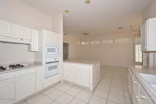 15116 W Gunsight Dr, Sun City West, AZ 85375 - Photo 12