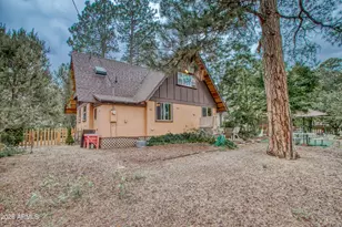 1972 Little Doe Trail, Overgaard, AZ 85933 - Photo 22