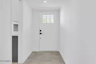 1107 E Marlette Ave, Phoenix, AZ 85014 - Photo 2