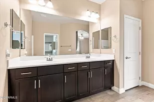 3760 W Roberts Rd, San Tan Valley, AZ 85144 - Photo 30