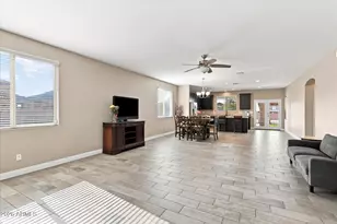 3760 W Roberts Rd, San Tan Valley, AZ 85144 - Photo 8