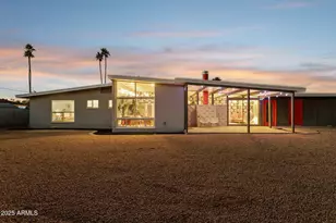 2055 W Windsor Ave, Phoenix, AZ 85009 - Photo 18