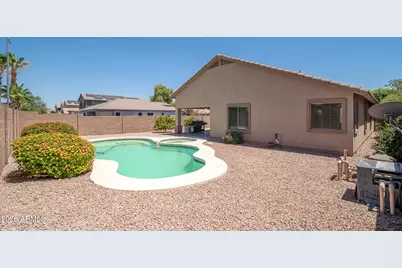 15032 W Desert Hills Drive, Surprise, AZ 85379 - Photo 28