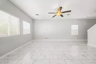 10823 N 70th Ave, Peoria, AZ 85345 - Photo 6