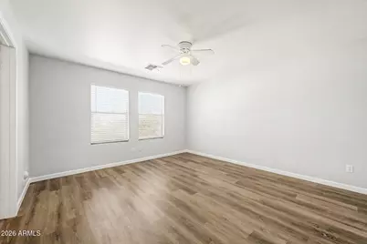 10823 N 70th Avenue, Peoria, AZ 85345 - Photo 12