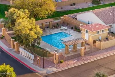 10823 N 70th Avenue, Peoria, AZ 85345 - Photo 1