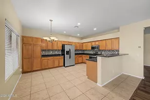 4409 S 100th Ln, Tolleson, AZ 85353 - Photo 10