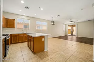 12092 W Eagle Ridge Ln, Peoria, AZ 85383 - Photo 18