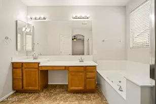 12092 W Eagle Ridge Ln, Peoria, AZ 85383 - Photo 22