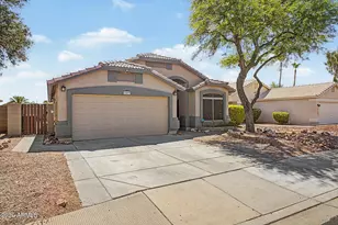 15595 N Lasso Dr, Surprise, AZ 85374 - Photo 2