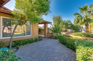 924 N 86th Way, Scottsdale, AZ 85257 - Photo 2
