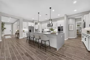 21055 S 190th Wy, Queen Creek, AZ 85142 - Photo 2