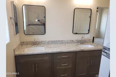 48111 N 7th Avenue, New River, AZ 85087 - Photo 32