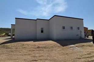48111 N 7th Ave, New River, AZ 85087 - Photo 32